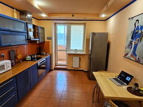 квартира за адресою Кадетський Гай вул., 3