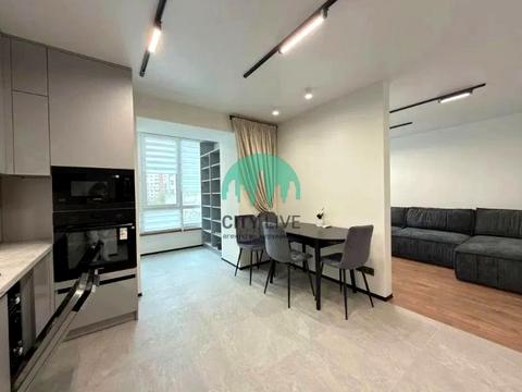квартира за адресою Молодіжна вул., 53