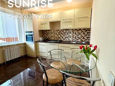 квартира за адресою Марка Кропивницького вул. (Потьомкінська), 127