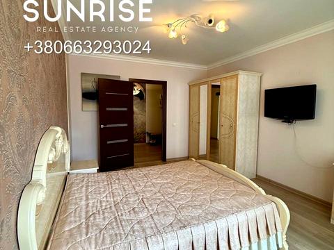 квартира за адресою Марка Кропивницького вул. (Потьомкінська), 127