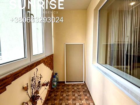 квартира за адресою Марка Кропивницького вул. (Потьомкінська), 127