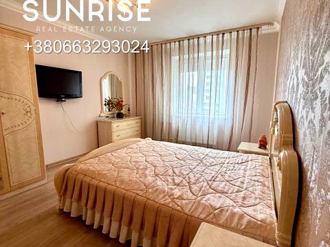 квартира за адресою Марка Кропивницького вул. (Потьомкінська), 127