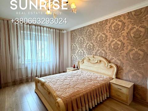 квартира за адресою Марка Кропивницького вул. (Потьомкінська), 127