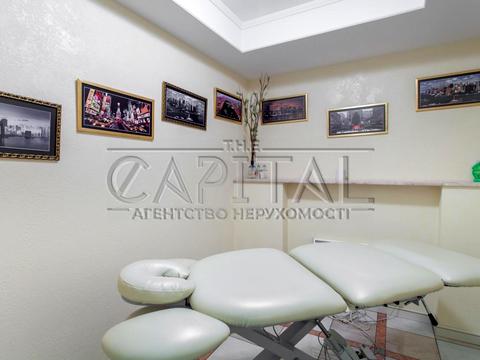 будинок за адресою Анатолія Солов'яненка вул.