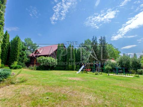 будинок за адресою Анатолія Солов'яненка вул.