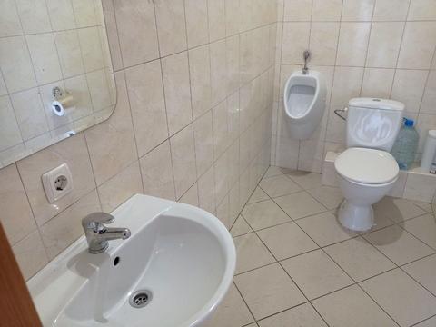 комерційна за адресою Королеви Єлизавети ІІ вул. (Глинки), 2