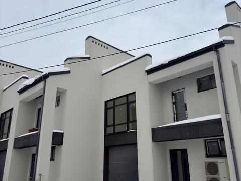 будинок за адресою Петра Сагайдачного вул.