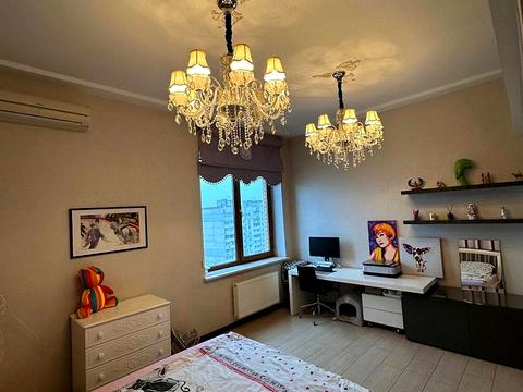 квартира по адресу Академика Ляпунова ул., 16