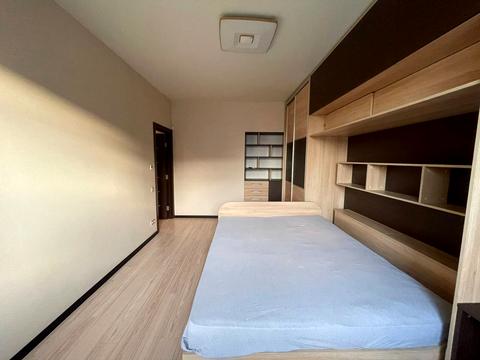 квартира за адресою Дмитра Яворницького просп. (Карла Маркса), 46