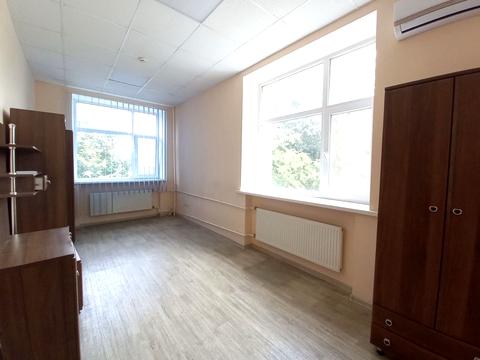 комерційна за адресою Надпільна вул. (Ільїна), 248