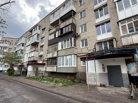 квартира по адресу Молодёжи просп., 9а