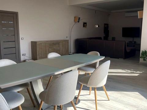 будинок за адресою Академічна вул., 15