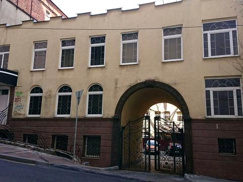 комерційна за адресою Громадянська вул., 5