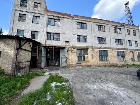 комерційна за адресою Чорних Запорожців вул. (Горького), 8