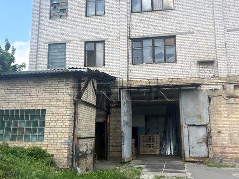 комерційна за адресою Чорних Запорожців вул. (Горького), 8