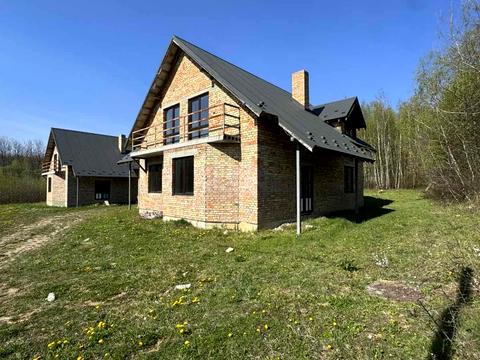 будинок за адресою с. Угринів, Калинова, 10