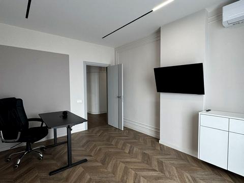 квартира за адресою Героя України Олександра Щербанюка вул. (Василя Чапаєва), 1