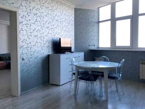 квартира по адресу Мостобудівників ул., 18