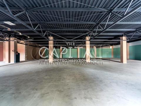 комерційна за адресою Грушевського вул., 12