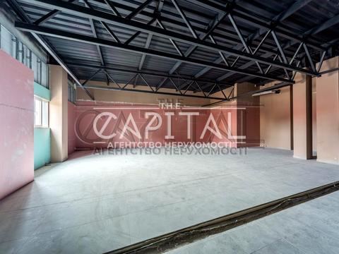 комерційна за адресою Грушевського вул., 12