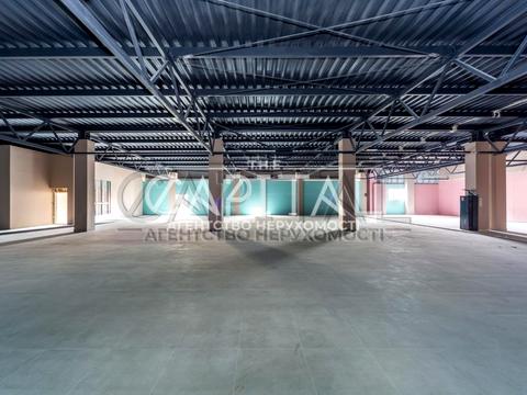 комерційна за адресою Грушевського вул., 12