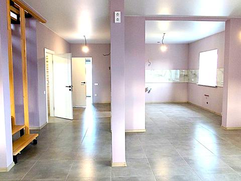 дом по адресу с. Лютеж, Петрова