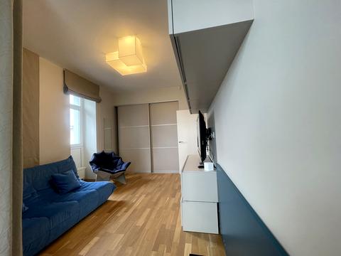 квартира за адресою Андрія Верхогляда вул. (Михайла Драгомирова), 20