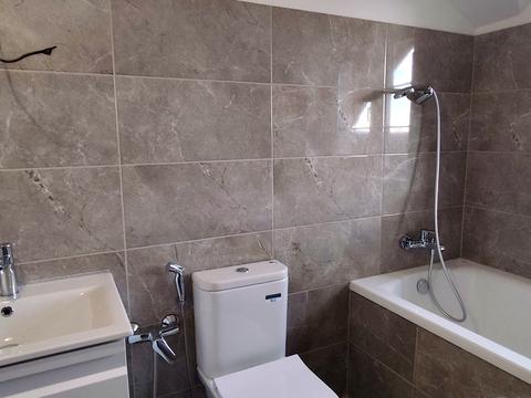 дом по адресу с. Лютеж, Петрова