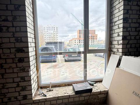 комерційна за адресою Миколи Мозгового вул., 2