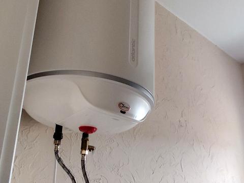 дом по адресу с. Лютеж, Петрова