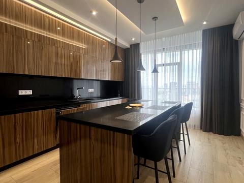 квартира за адресою Євгена Коновальця вул. (Щорса), 26-А