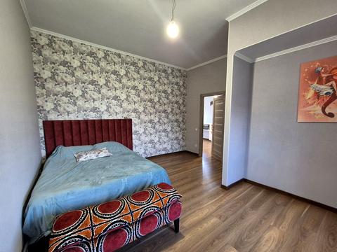 будинок за адресою смт. Олександрівка, Озерна