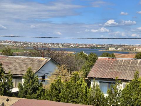 будинок за адресою смт. Олександрівка, Озерна