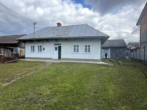 будинок за адресою Каштанова вул., 74