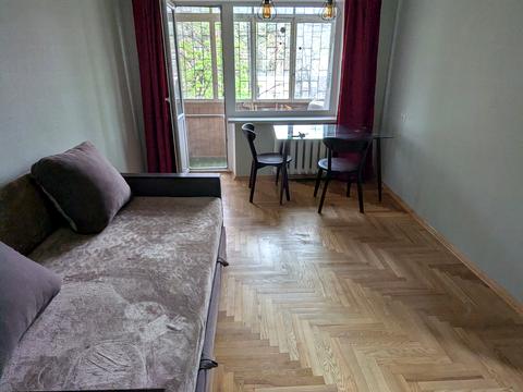 квартира за адресою Юності вул., 9