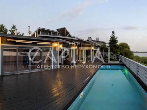 дом по адресу Садовая ул.