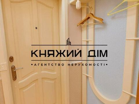 квартира за адресою Миколи Бажана просп., 9-Д