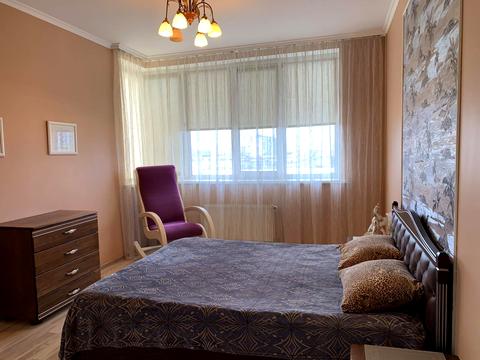 квартира по адресу Героев Полка "Азов ул. (Малиновского маршала), 8