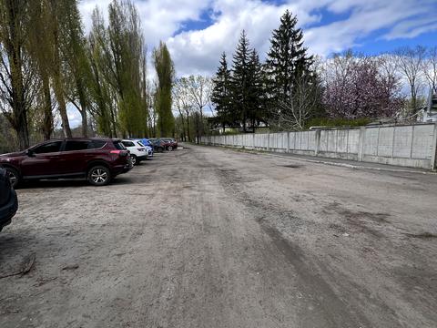 комерційна за адресою Польська вул. (Комарова), 9Б