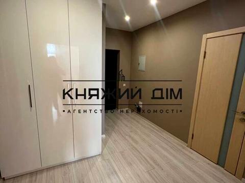 квартира за адресою Драгоманова вул., 40-Е