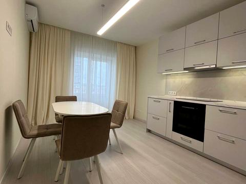 квартира по адресу Патриарха Мстислава Скрипника ул., 48-А