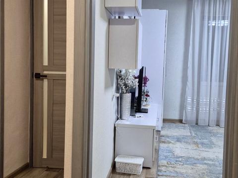 квартира за адресою Космонавтів вул., 18/9
