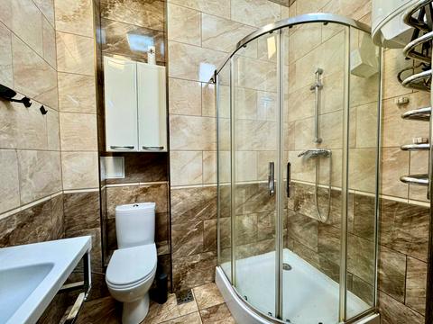 квартира за адресою Миколи Ушакова вул., 1-Д