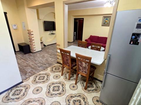 квартира по адресу Фрометовская ул., 18А