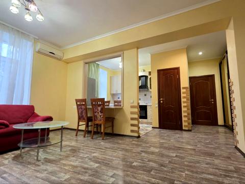 квартира по адресу Фрометовская ул., 18А