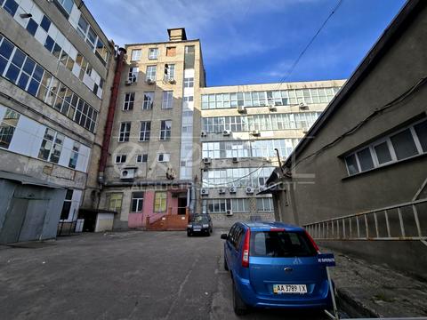 коммерческая по адресу Ивана Дзюбы ул. (Сімʼї Сосніних), 3