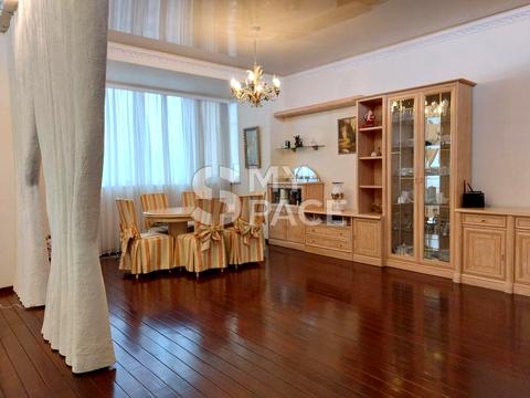 квартира за адресою Дмитрівська вул., 17-А