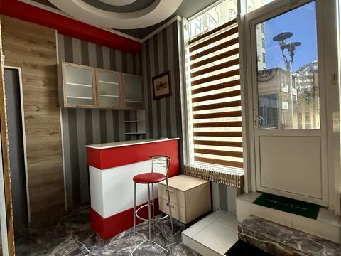 комерційна за адресою Генуезька вул., 5/2