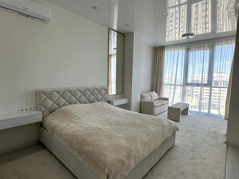 квартира за адресою Андрія Верхогляда вул. (Михайла Драгомирова), 14-А