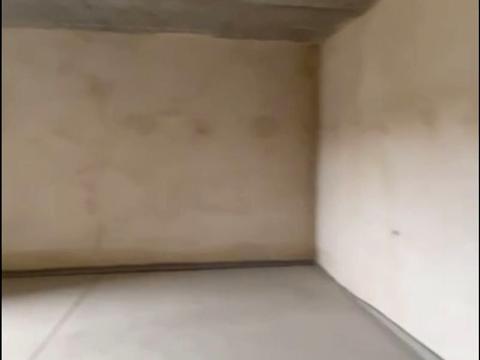 комерційна за адресою Новомостицька вул., 15